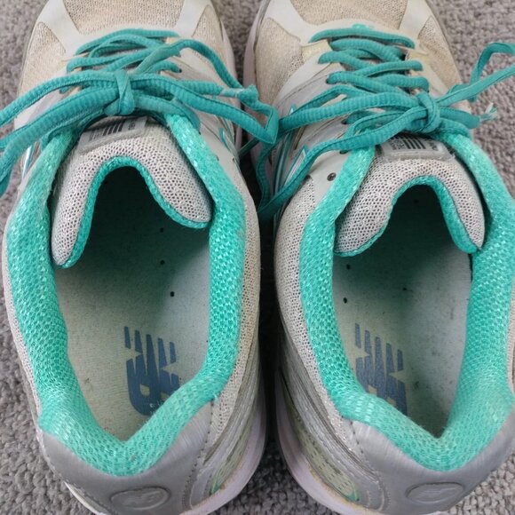 New Balance 1540 V2 Womens Size 8.5 WIDE Shoes Gray Teal Lace Up Athletic USA - Picture 11 of 12